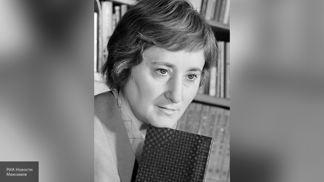 Скончалась писатель Елена Ржевская, участвовавшая в поисках тела Гитлера‍