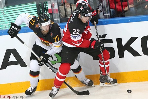 Канада вышла в полуфинал Чемпионата мира по хоккею