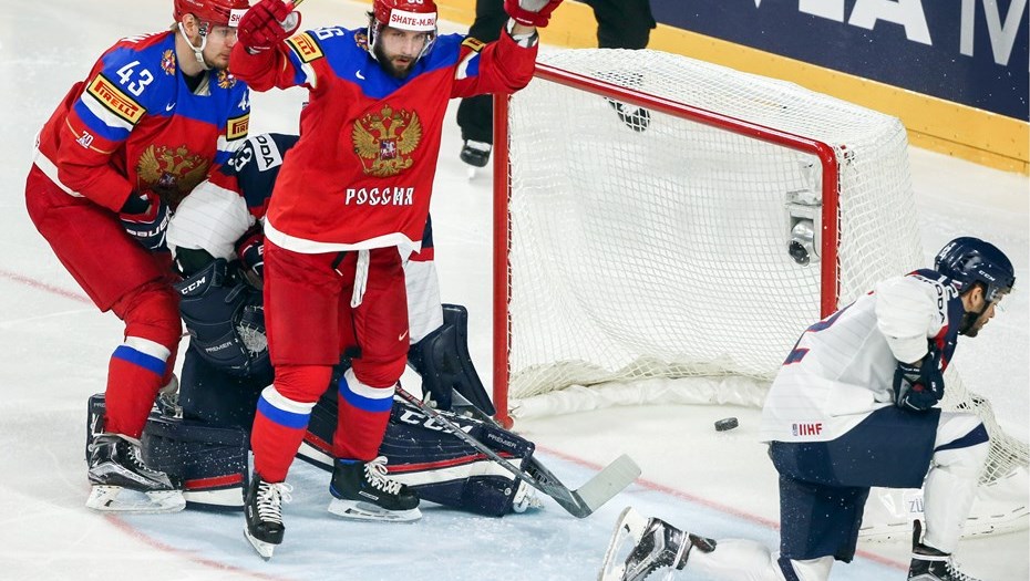 Сборная России по хоккею вышла в плей-офф чемпионата мира