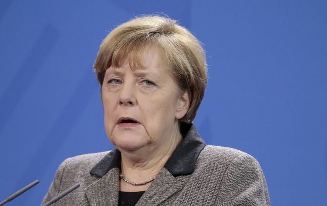 Меркель выступила за отмену антироссийских санкций
