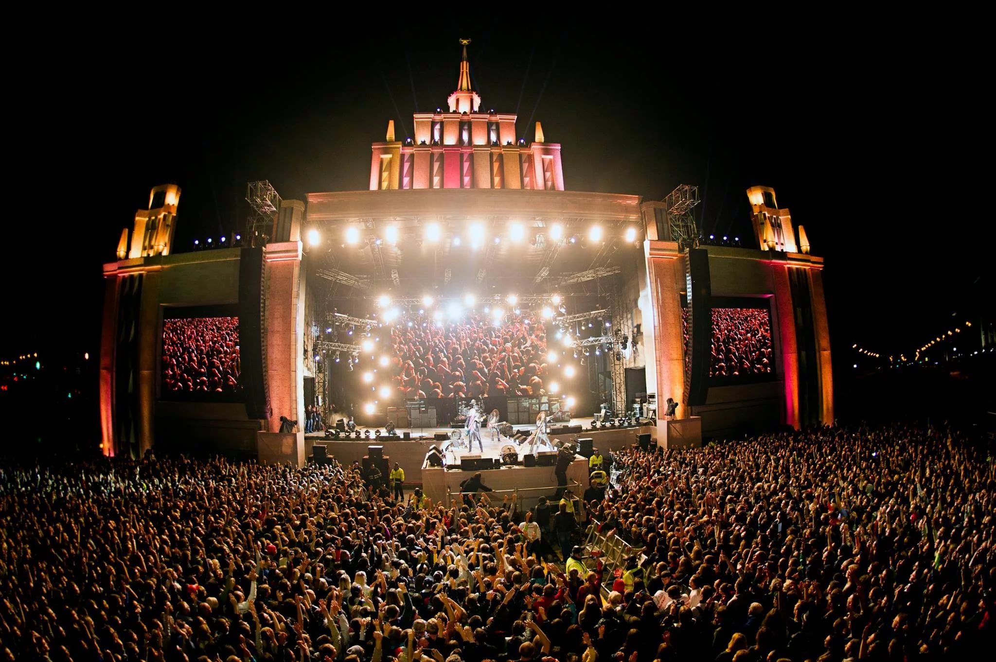 Группа Aerosmith в столице посвятила песню Манчестеру