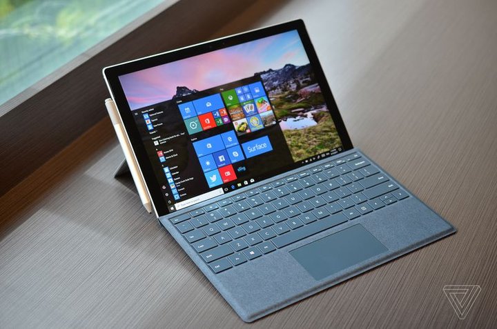 Microsoft представила улучшенный Surface Pro