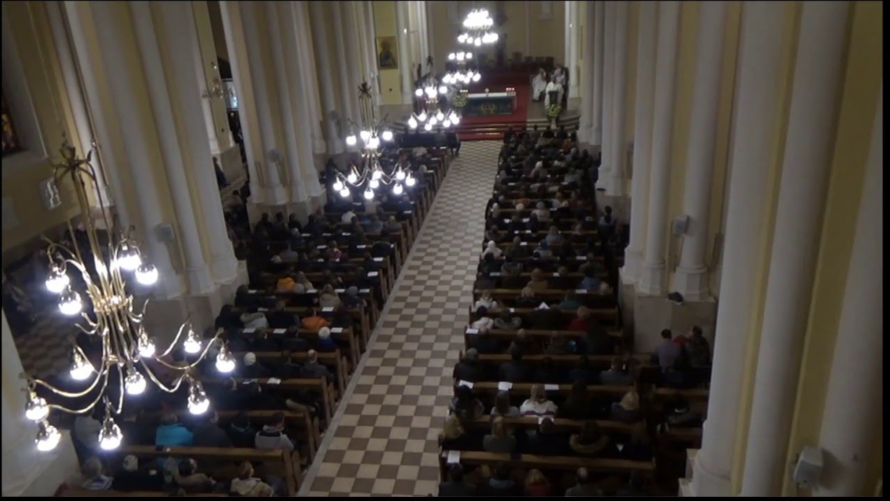 Прямая трансляция Мессы Великого Четверга в Кафедральном Соборе НЗПДМ в Москве