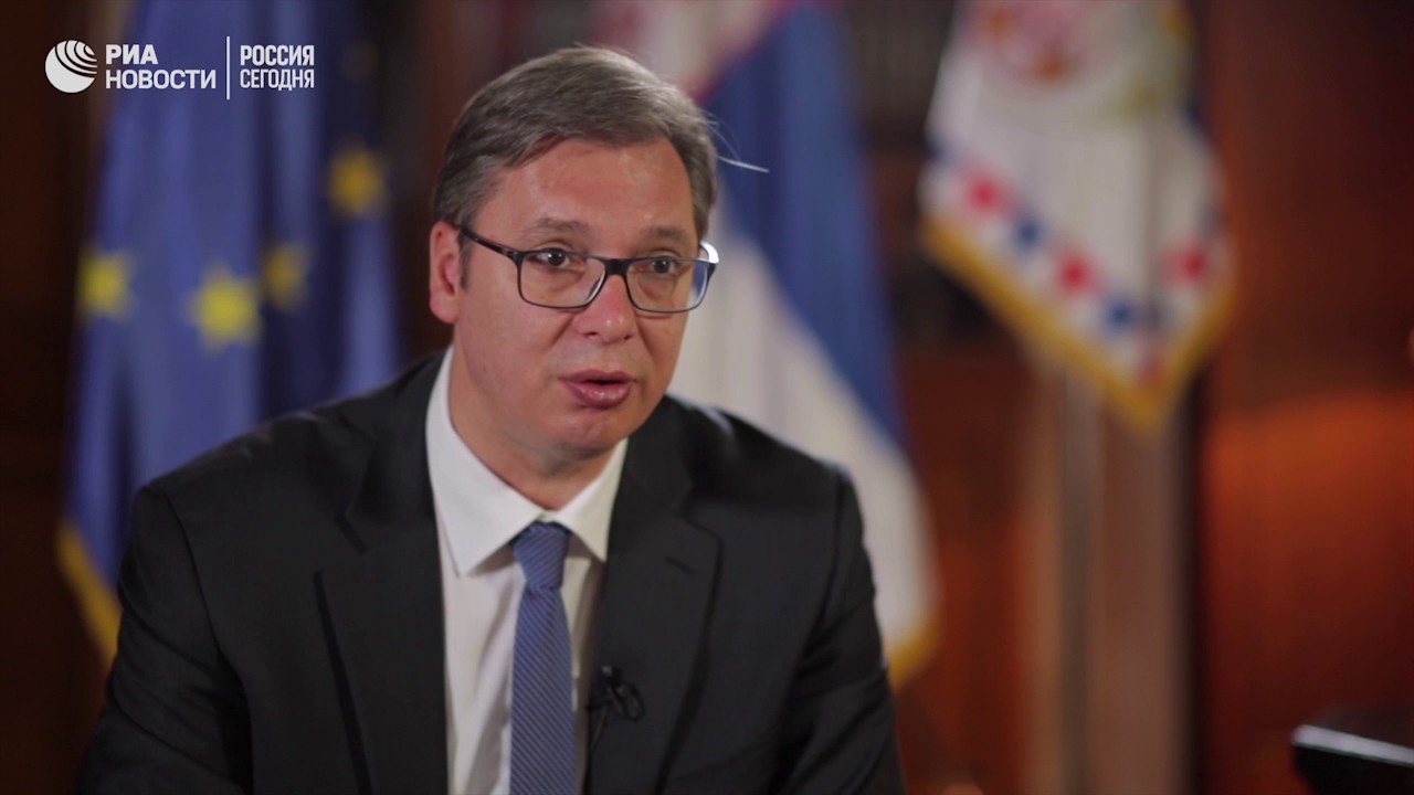 Президент Сербии Вучич дал интервью Ria.ru