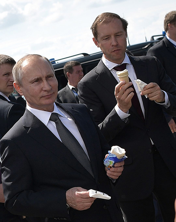 Песков: министры не раз отведали мороженое от В. Путина на МАКС