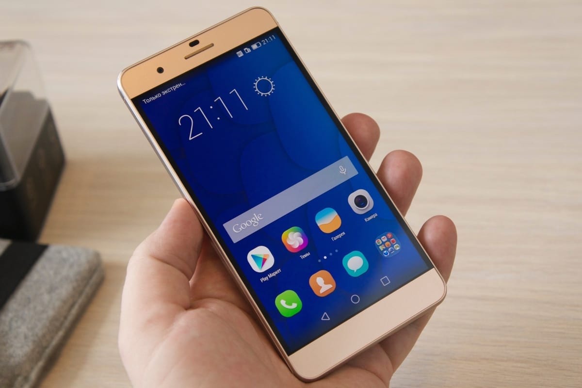 Huawei выпустила бюджетный смартфон Enjoy 7