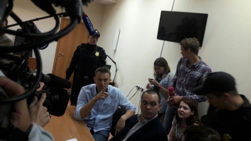 Алексею Навальному могут на 1 год продлить испытательный срок