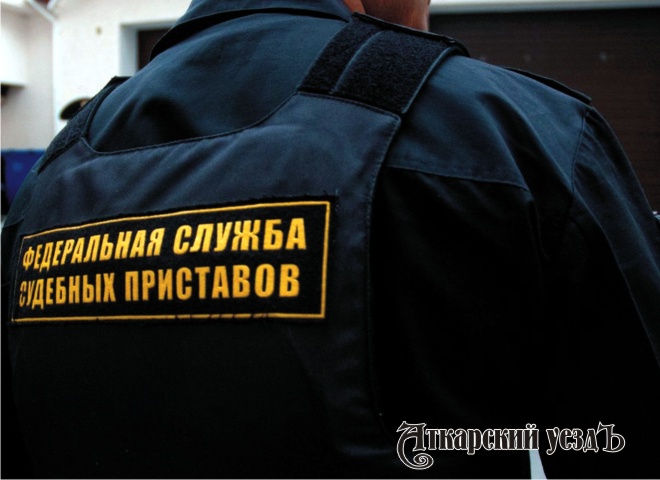 Судебный пристав в Чечне обвинен в хищении 900 000 руб.