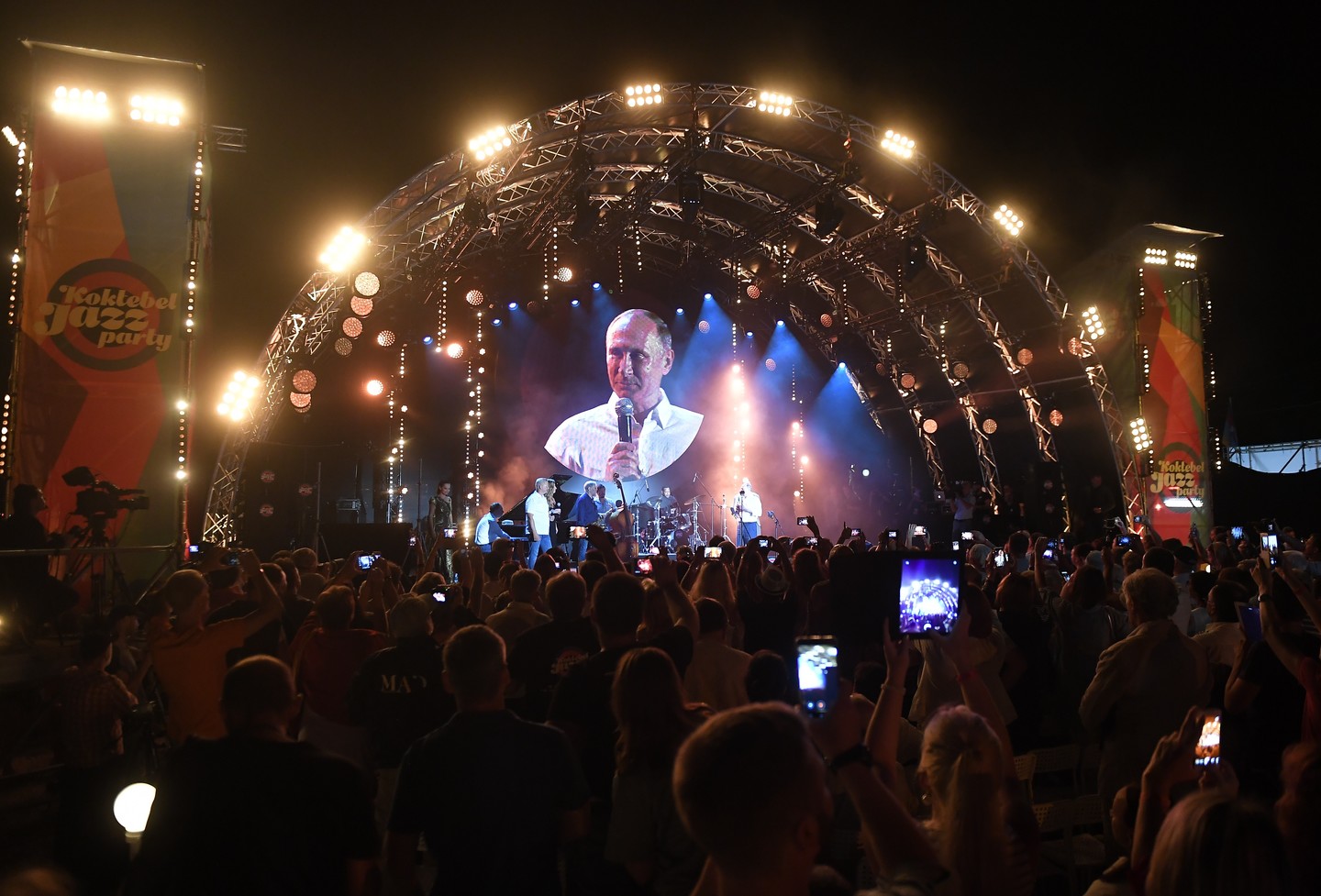 Путин сразил гостей Koktebel Jazz Party, неожиданно появившись на фестивале