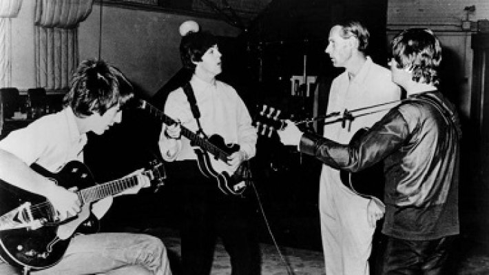 Рукопись песни The Beatles может быть продана за 20 000 евро