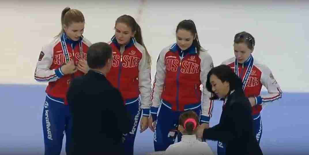Мужская сборная РФ по шорт-треку завоевала максимум квот на Игры