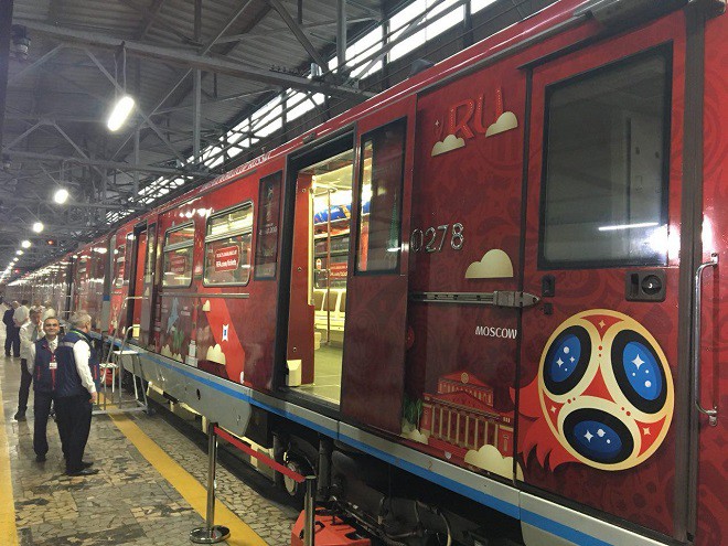 Пассажиры Кольцевой линии метро узнают историю чемпионатов мира по футболу