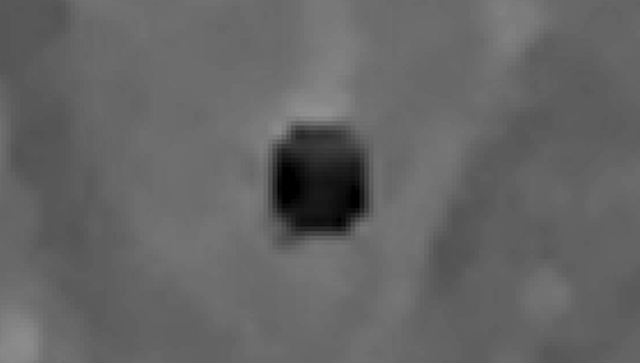 NASA в 1973-м сфотографировало НЛО на Луне