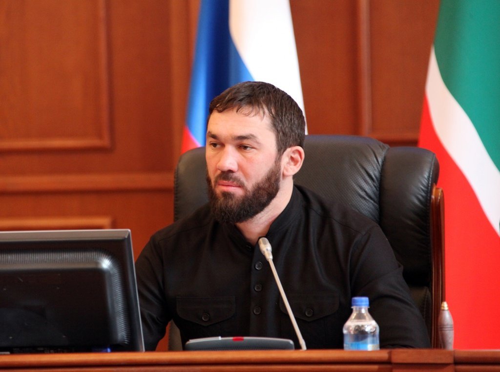 Парламент Чечни покинул социальная сеть Instagram вслед за спикером республиканского собрания Магомедом Даудовым