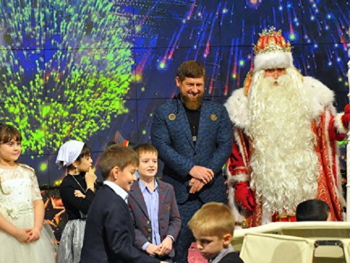 Дедушка Мороз поведал, какой подарок у него попросил Кадыров