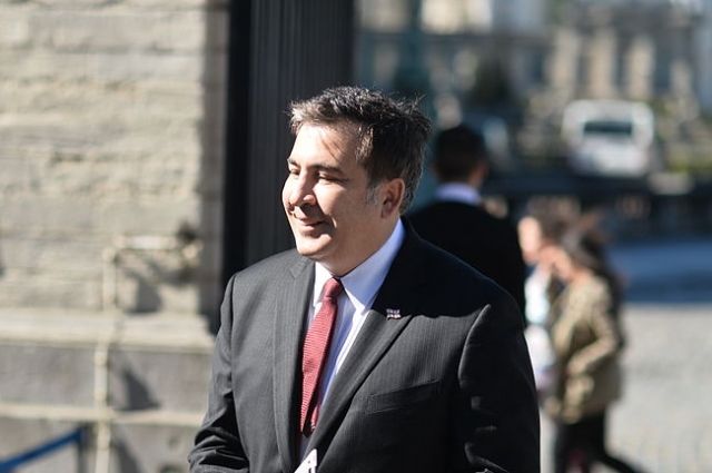 Саакашвили в открытом письме Порошенко призвал его добровольно уйти в отставку