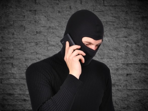 Принят законодательный проект о блокировке номеров «телефонных террористов»