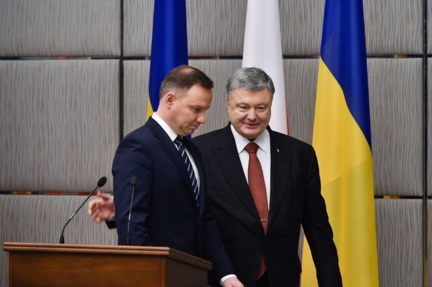 От исторических конфликтов между государством Украина и Польшей выигрывает только Российская Федерация — Порошенко