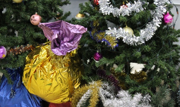 Маркетологи назвали самые известные подарки на Новый год в РФ