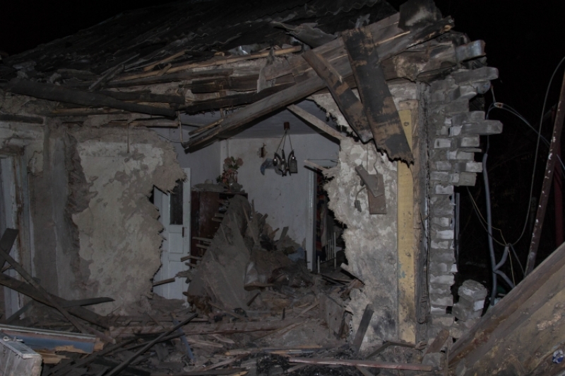 Украинские силовики 30 раз нарушили перемирие в Донбассе