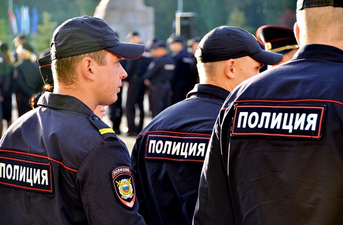 В Красноярском крае полицейский защитил от пули девушку ценой своей жизни