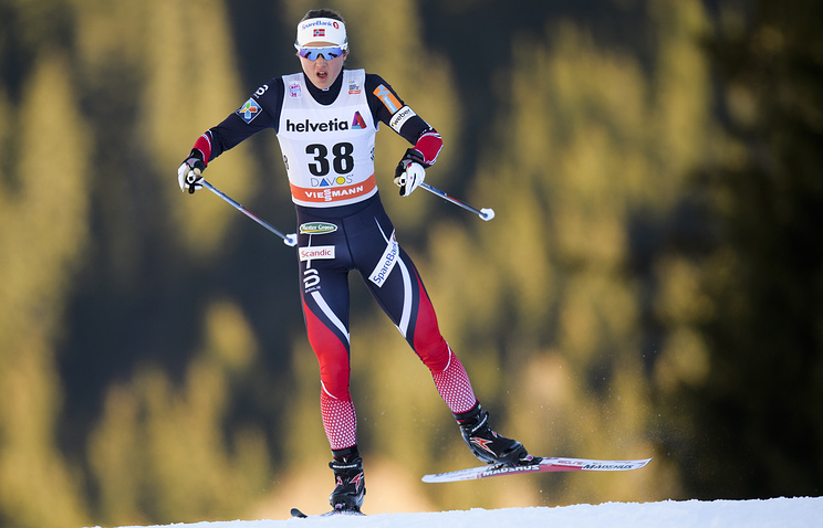 Норвежская лыжница Остберг выиграла гонку преследования на «Тур де Ски», Седова — 11-я
