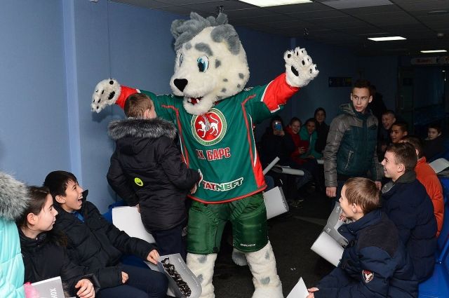 «Ак Барс» на своем льду с большим счетом обыграл ЦСКА