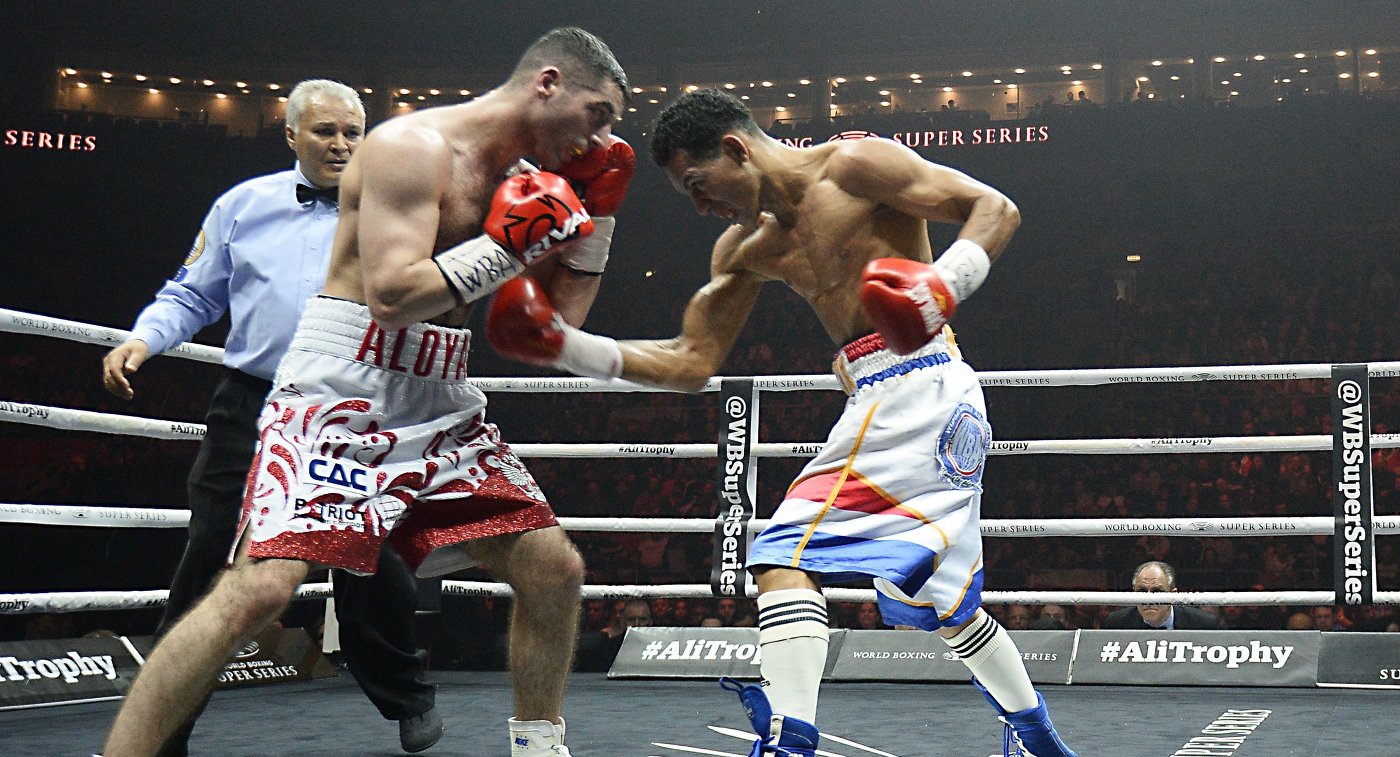 Русский боксёр Алоян защитил титул интернационального чемпиона WBA