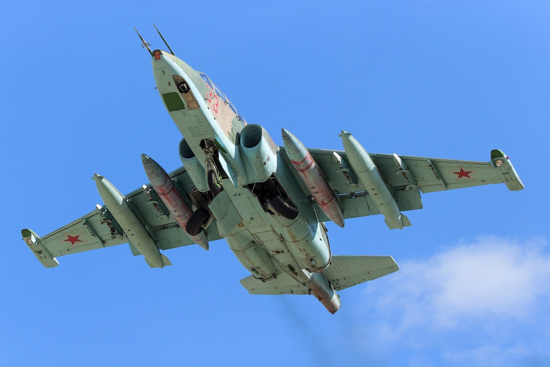 Последний отважный бой погибшего в Сирии пилота Су-25 попал на видео