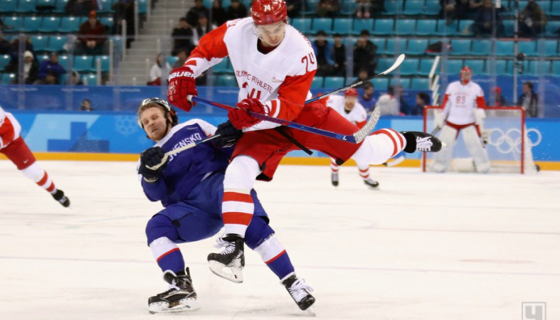 Сборная Российской Федерации по хоккею проиграла Словакии в стартовом матче ОИ
