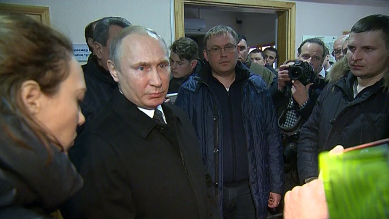 Путин пообещал наказать виновных в пожаре в Кемерово