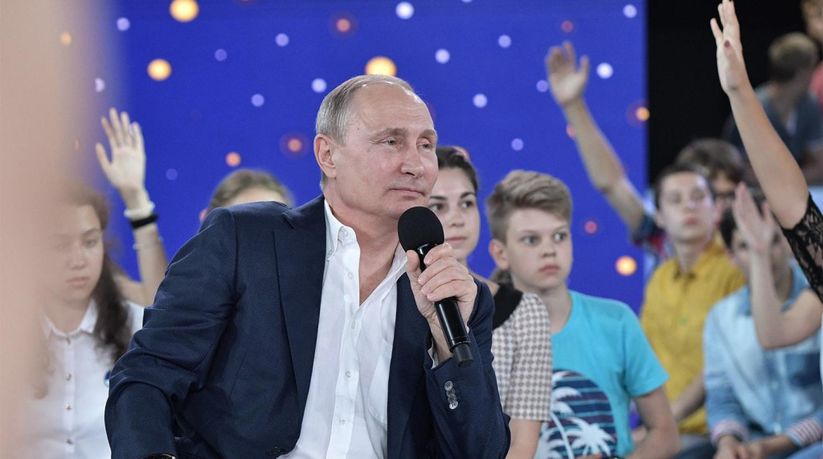 Путин предложил посодействовать учащимся с выбором профессии