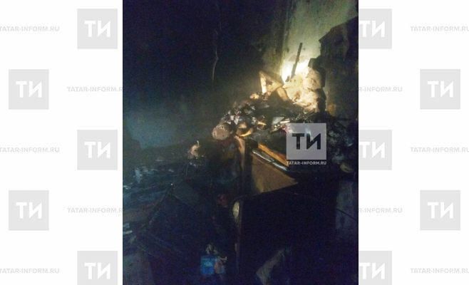 В Казани три человека погибли из-за пожара в многоквартирном доме