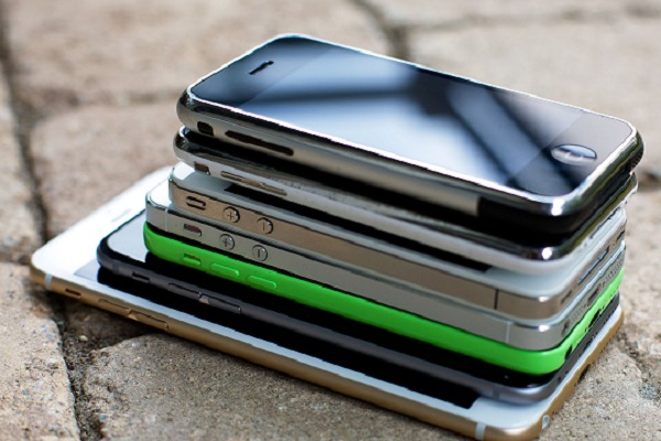 Суд отказал в удовлетворении исков собственникам iPhone, пытающихся обжаловать замедление работы телефонов