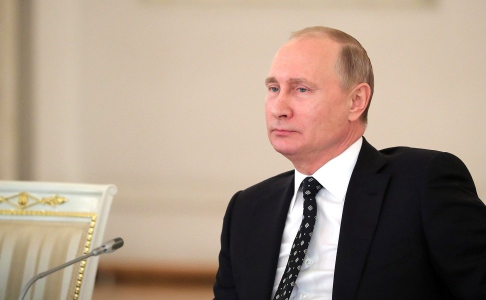 ЦИК: Путин набрал на иностранных участках практически 85% голосов
