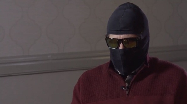 Родченков дал новое интервью в балаклаве и темных очках