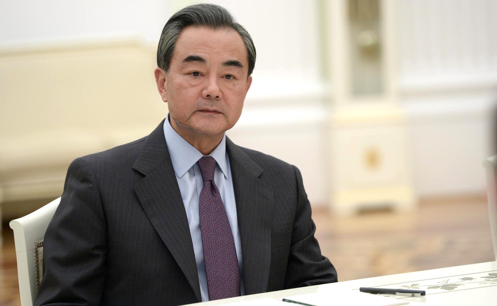 Руководитель МИД Китайская народная республика планирует посетить Российскую Федерацию 4