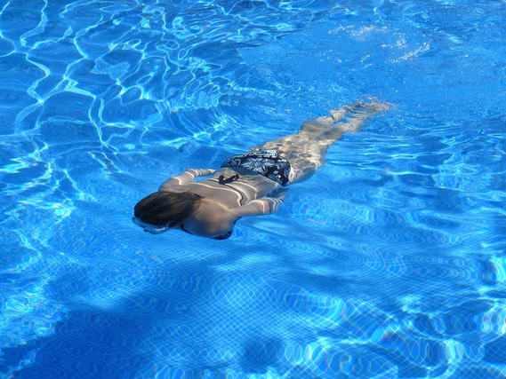 Восемь детей отравились в бассейне «Олимпиец» в городе Мыски