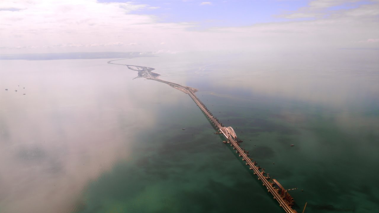 Крымский мост с высоты птичьего полета