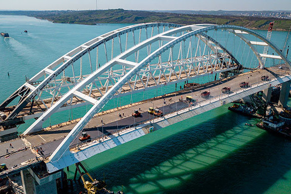 Песков прокомментировал информацию об открытии Крымского моста на следующей неделе