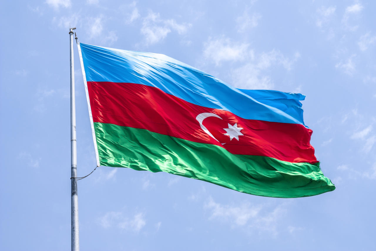 Неплательщиков налогов в Азербайджане будут подвергать наказанию строже
