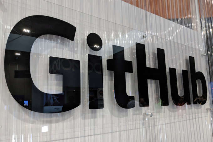 Microsoft покупает известный сервис GitHub