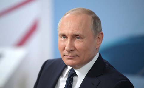 Путин пообещал удобный визовый режим для болельщиков после ЧМ