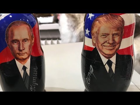 Матрешки с изображением Путина и Трампа появились в Хельсинки.