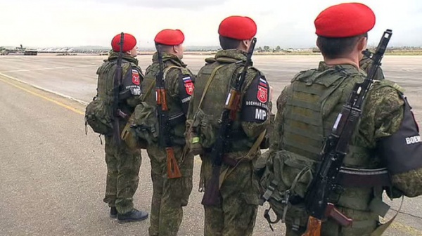 Минобороны РФ сообщило о выводе из Сирии ста военных полицейских