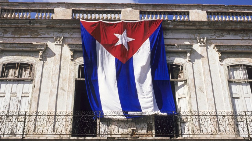 Парламент Кубы единогласно проголосовал за проект новоиспеченной конституции
