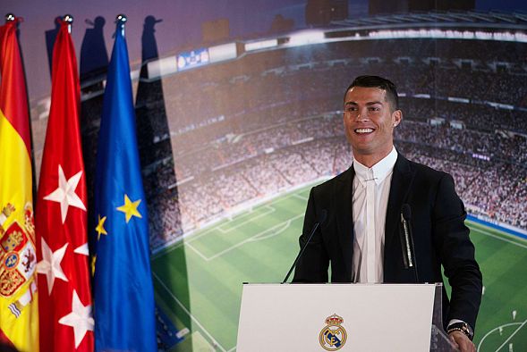 Реал Мадрид простился с Криштиану Роналду — Великий символ