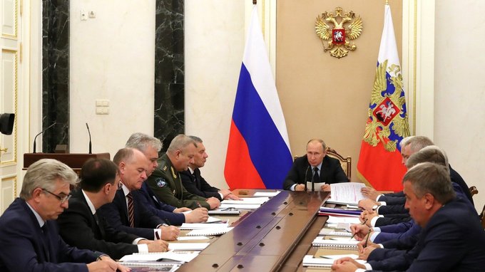 «Нужен прорыв»: Путин пожелал «Роскосмосу» успехов в космической сфере