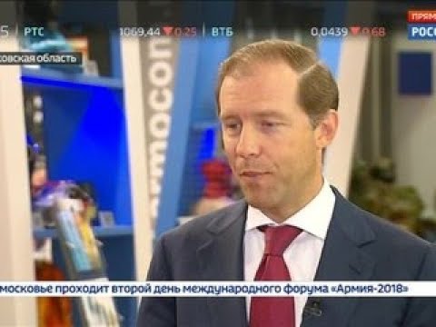 Журналистка упала в обморок во время интервью с министром Мантуровым
