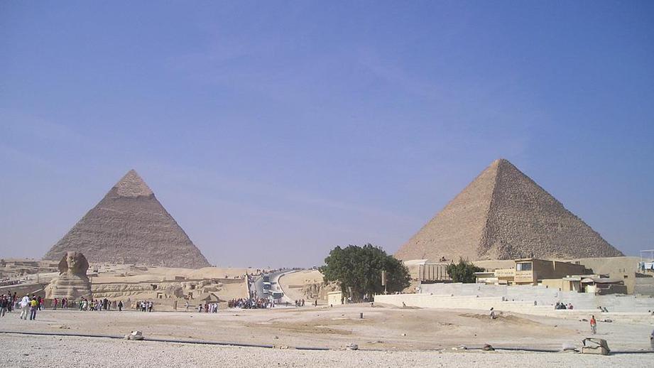 Физики: Пирамида Хеопса может концентрировать радиоволны